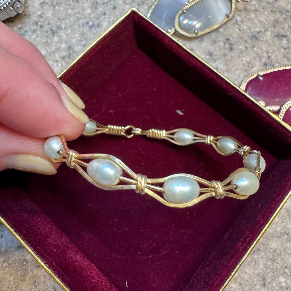 Renaldo Gold and Pearl Bracelet